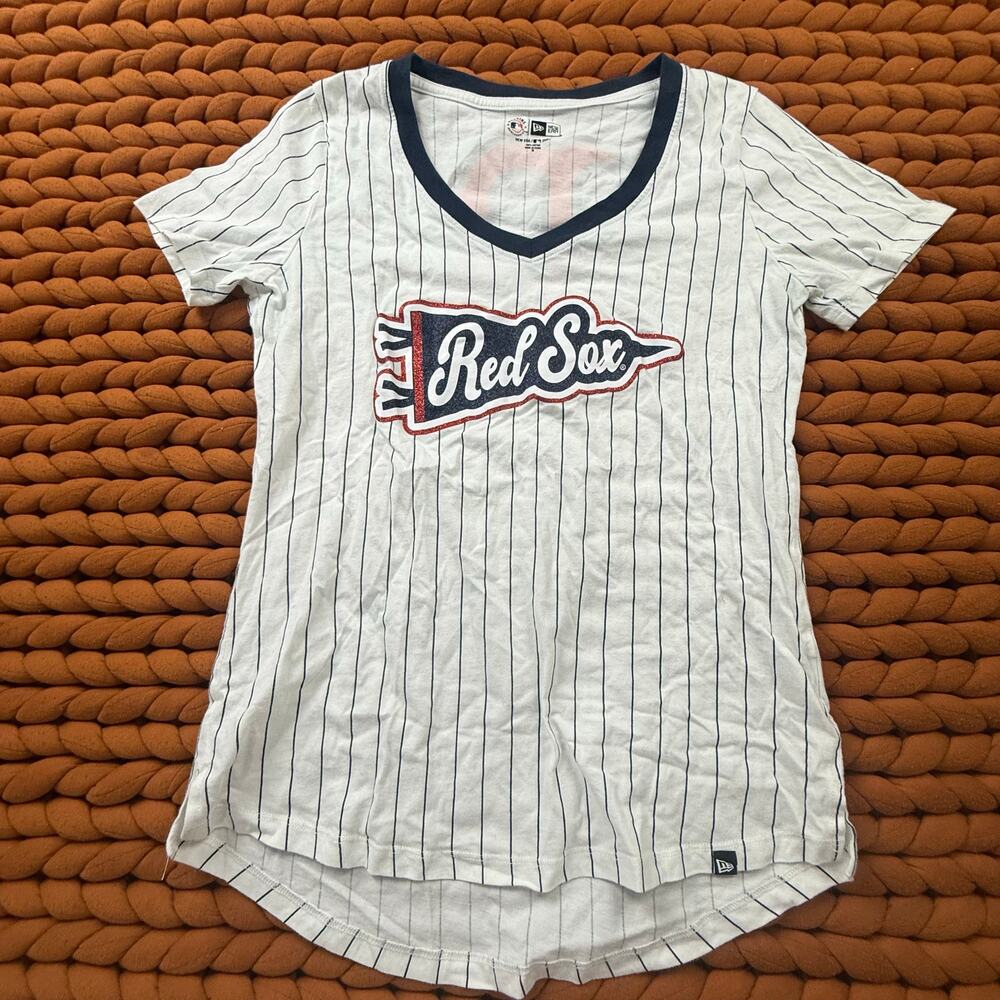 New Era 2023 Boston Red Sox Pinstripe Jersey T Shirt Women's M Medium